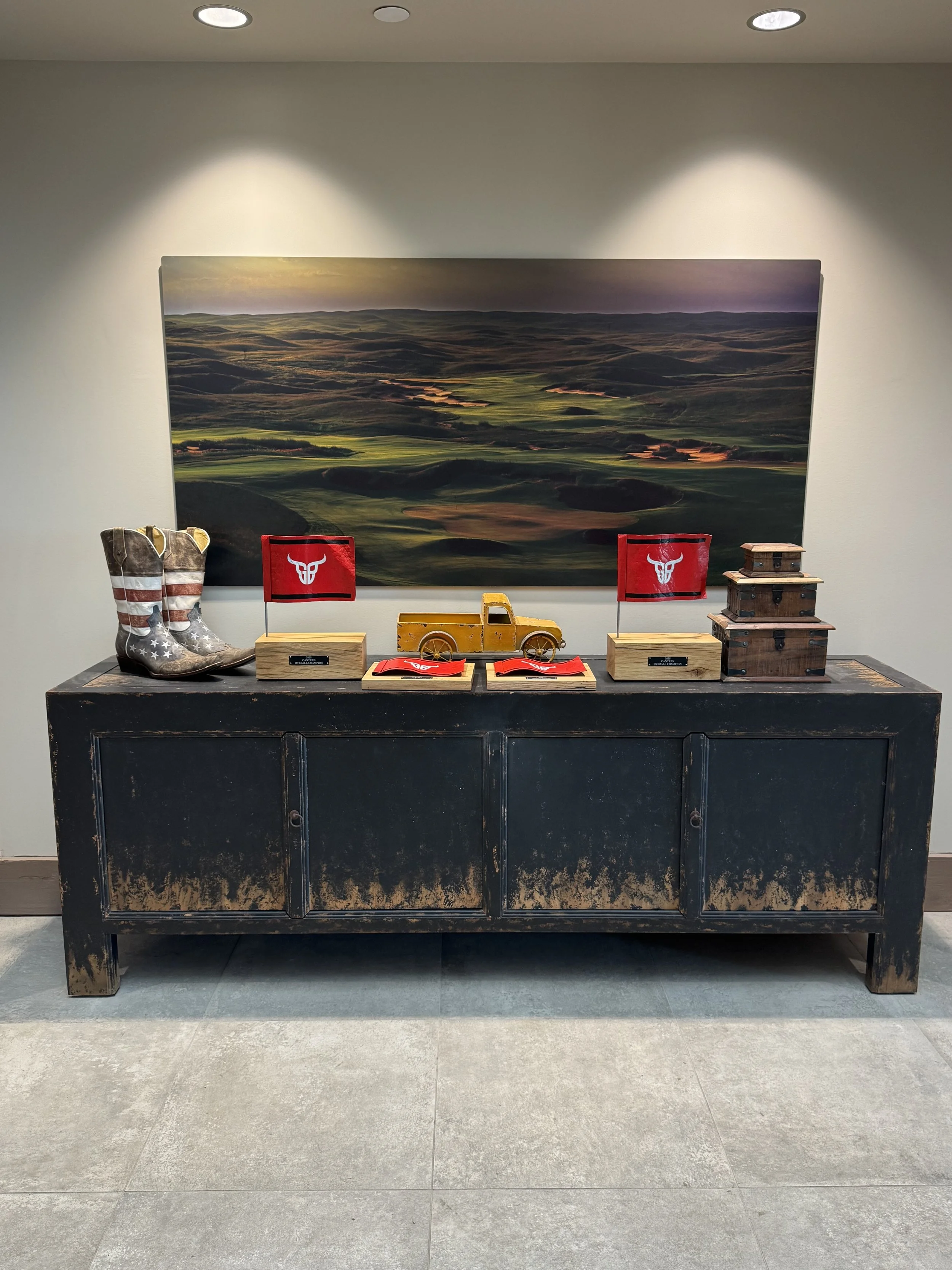 GrayBull Club — GrayBull Canteen Member-Guest